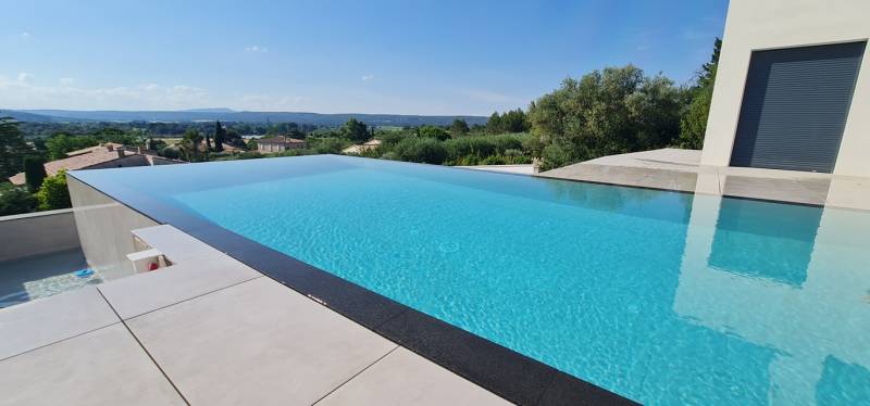 Construction de piscine avec coque à Montpellier