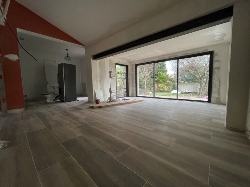 Devis de rénovation maison complète, pose de carrelage à Lattes proche de Montpellier dans l’Herault.