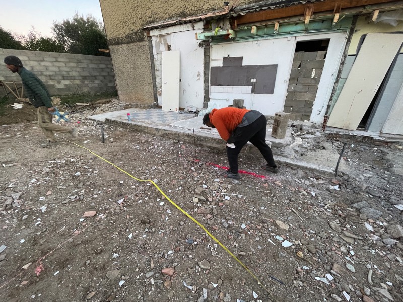 Devis construction de maison neuve individuelle, plans sur mesure, devis gratuit sur Aubord à proximité de Nîmes dans le Gard. implantation 
 de maison.