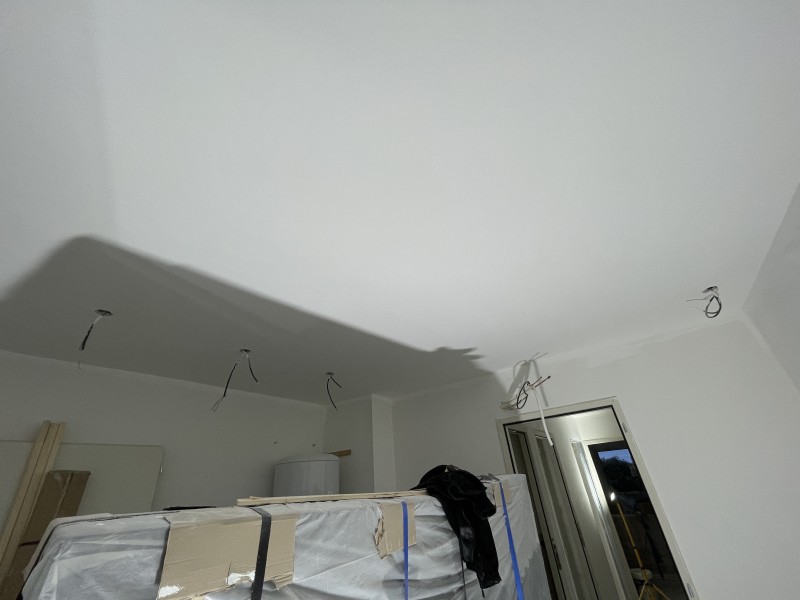 Combien coûte une rénovation entière de maison sur Garons proche de Nimes ? Devis de peinture sur mesure.