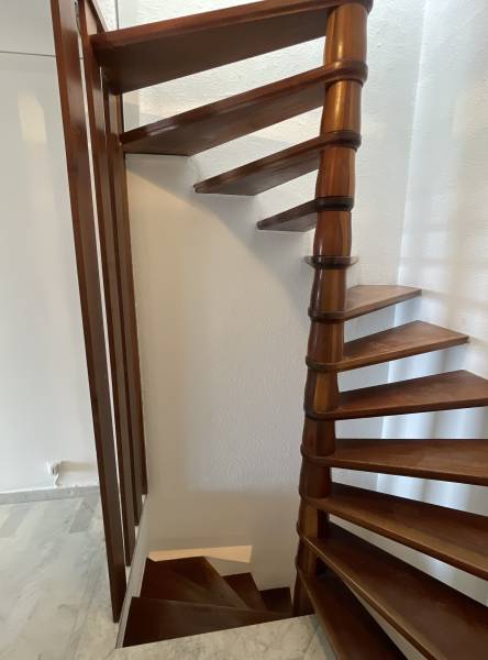 Devis pour une rénovation de cage d'escaliers à Bouillargues aux alentours de Nîmes dans le Gard 30