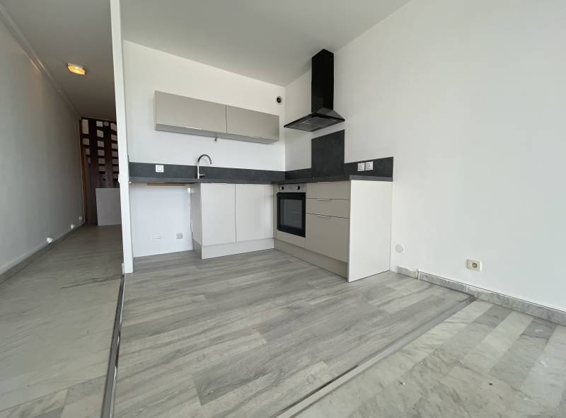 Projet rénovation d'une cuisine à Bellegarde proche de Nîmes dans le Gard 30.
