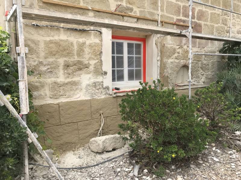 Devis de rénovation d'une demeure à Saint Quentin la poterie proche d'Uzés dans le 30