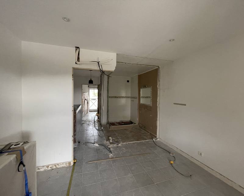Démolition de la salle de bain : rénovation globale dans le secteur Nîmes Vaunage 30