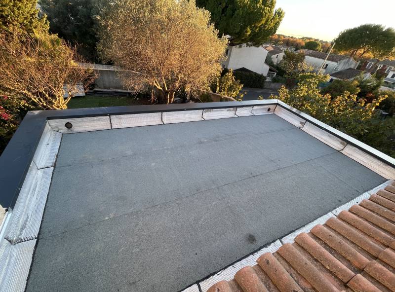 Extension de maison : toiture à Caissargues proche de  Nîmes dans le Gard 30