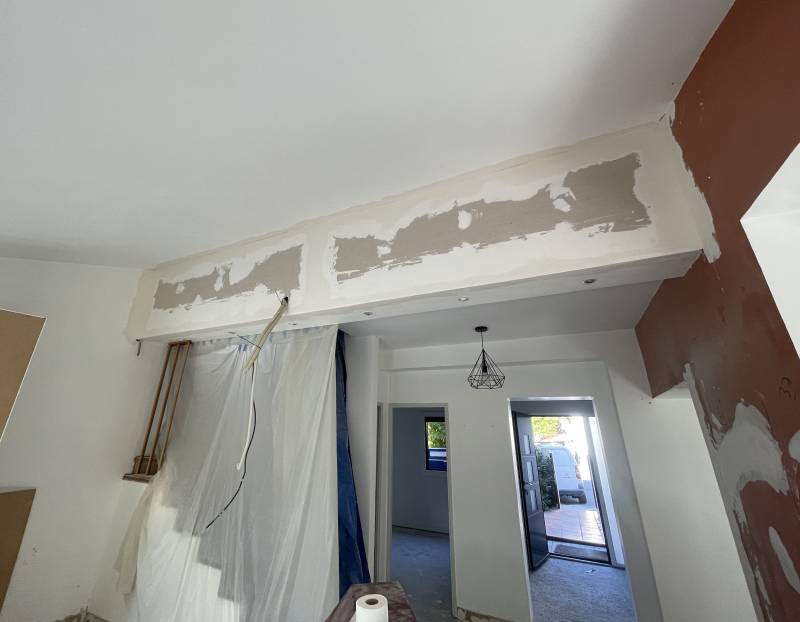 Devis rénovation de peinture à Bellegarde proche de Nîmes dans le Gard 30.