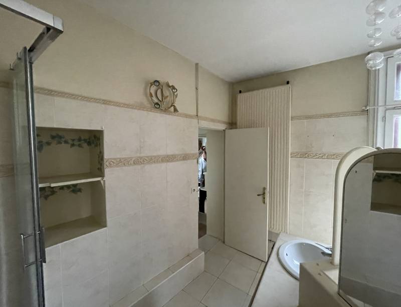 Maison Loucassie, projet de rénovation salle de bain pour personnes âgées à Bouillargues dans le 30