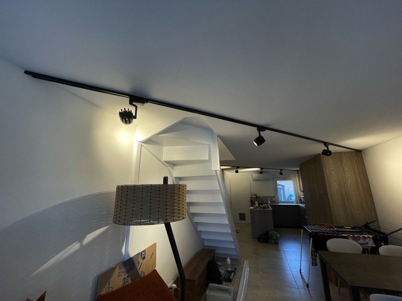 pose de luminaire et spot à Congénies proche de Nîmes dans le secteur Vaunage Gard 30.