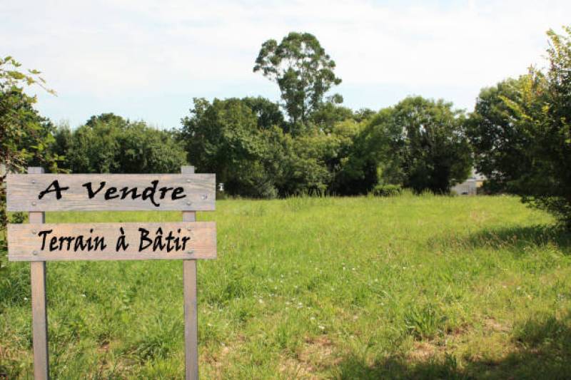 Terrain a construire proche de Nîmes, Calvisson, Caveirac, Sommiéres